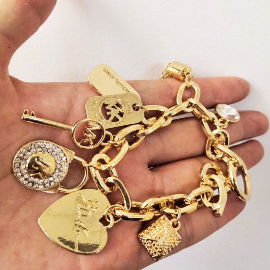Charms, Gold Plated Love Pendant Women's Bracelet Fashion Heart Shape Letters Bracelet