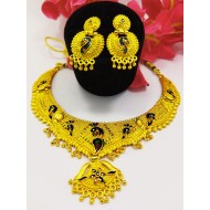 Stylish Gold Neck Set, Peacock Design with Earrings