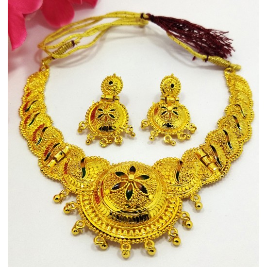 Latest Gold Neck Set with Earrings