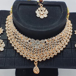 Bridal Heavy, Full Neck, 3 Piece Rose Gold Chokar Set with Earrings