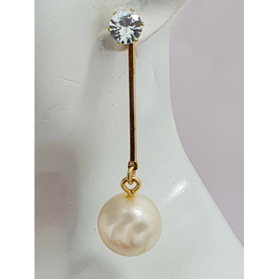 All-In-One Stylish Gold, Diamond, Pearl Earrings